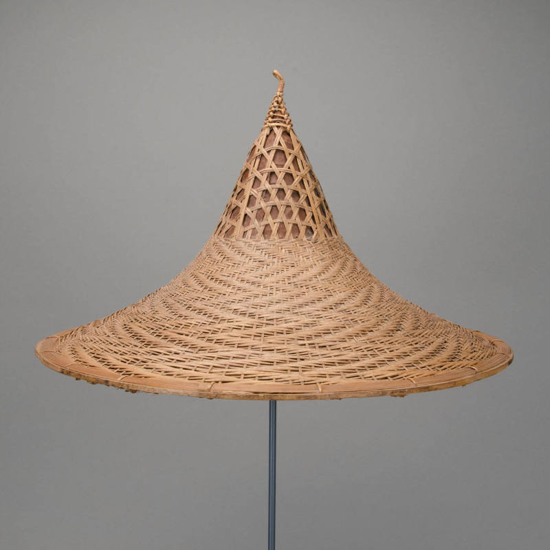 Conical hat