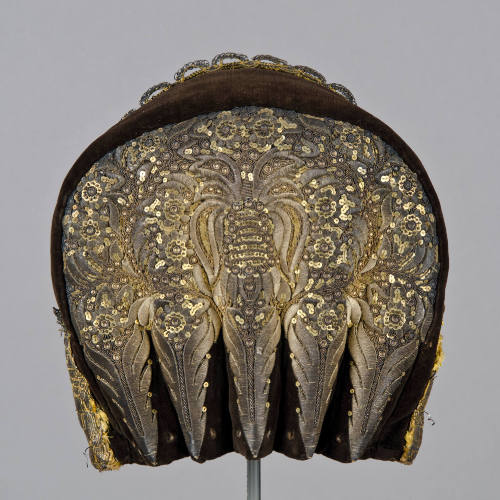 Woman's bonnet