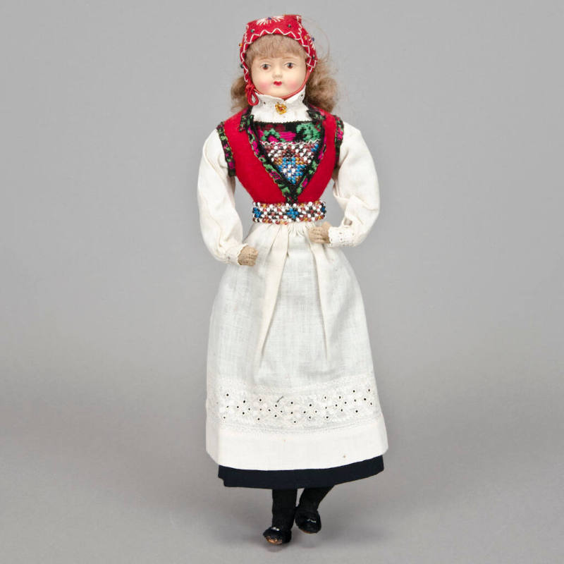 Hardanger wedding procession doll set - young girl