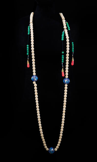 Mandarin Court necklace
