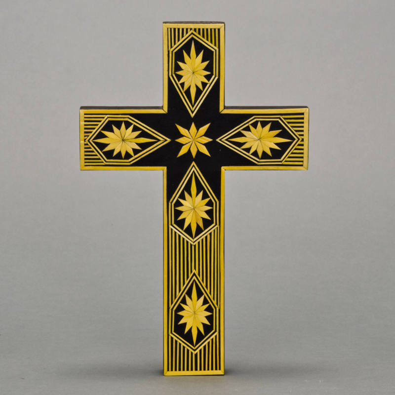 Straw appliqué cross