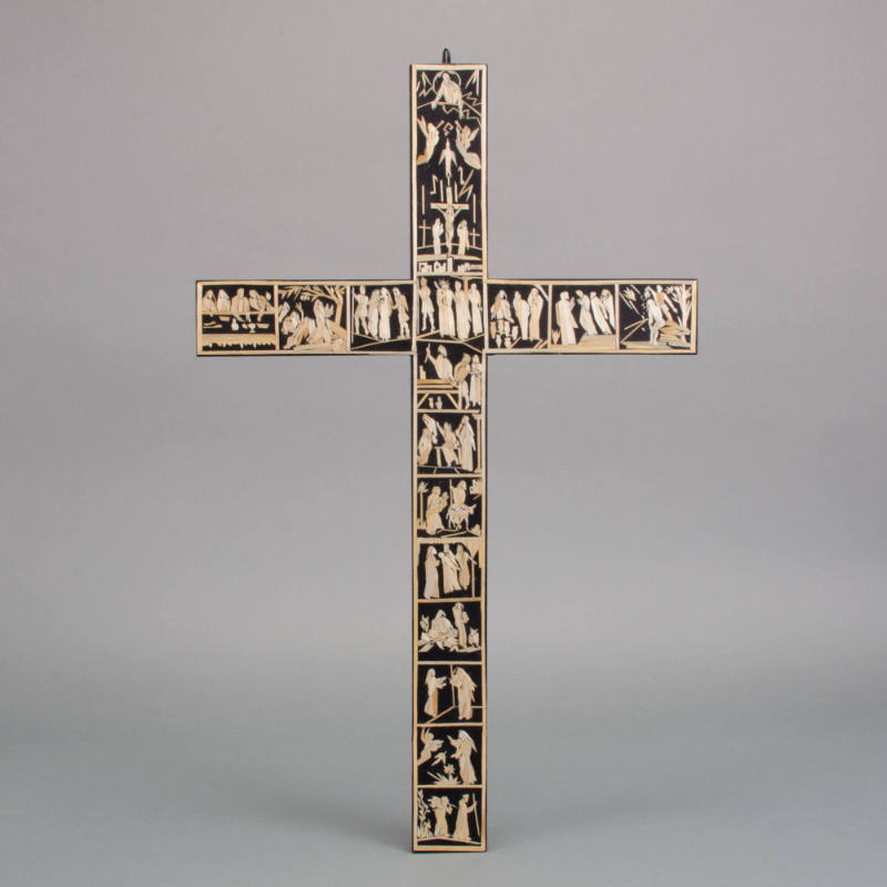 Straw appliqué cross