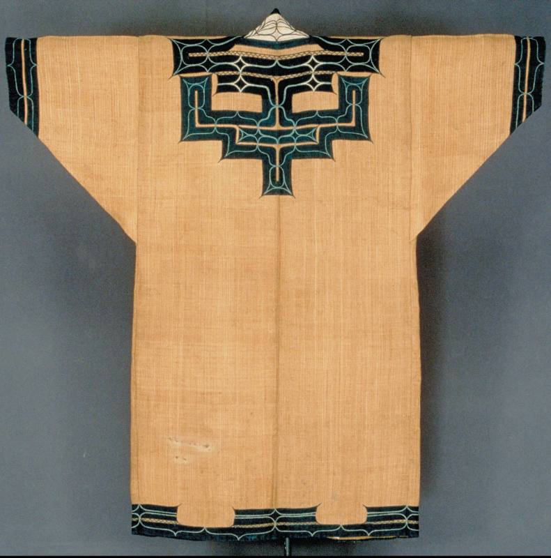 Attush robe