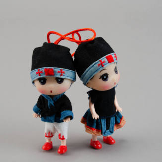 Baiku Yao dress dolls