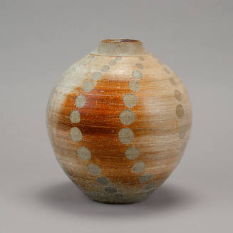 Vase with circles
