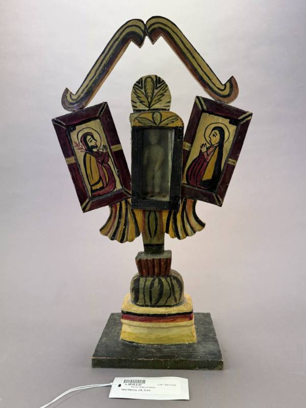 Niño Escondido (Christ child enthroned)