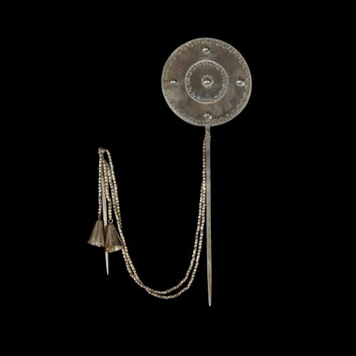 Siquil de placas con trapipel de llef llef (clothing pin)