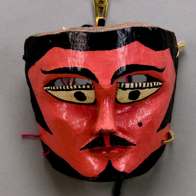 Tejerones mask