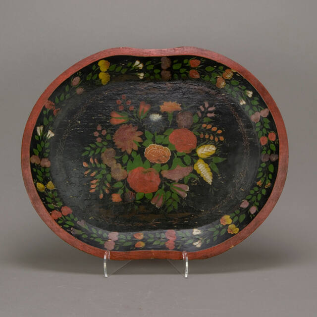 Tray