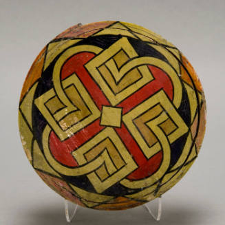 Round, painted box