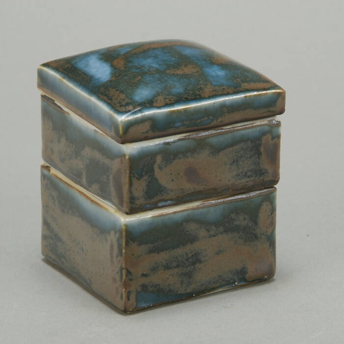Jubako or Stacked boxes (dark glaze)