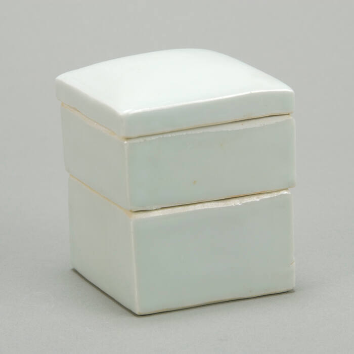 Jubako or Stacked boxes (light glaze)