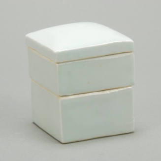 Jubako or Stacked boxes (light glaze)