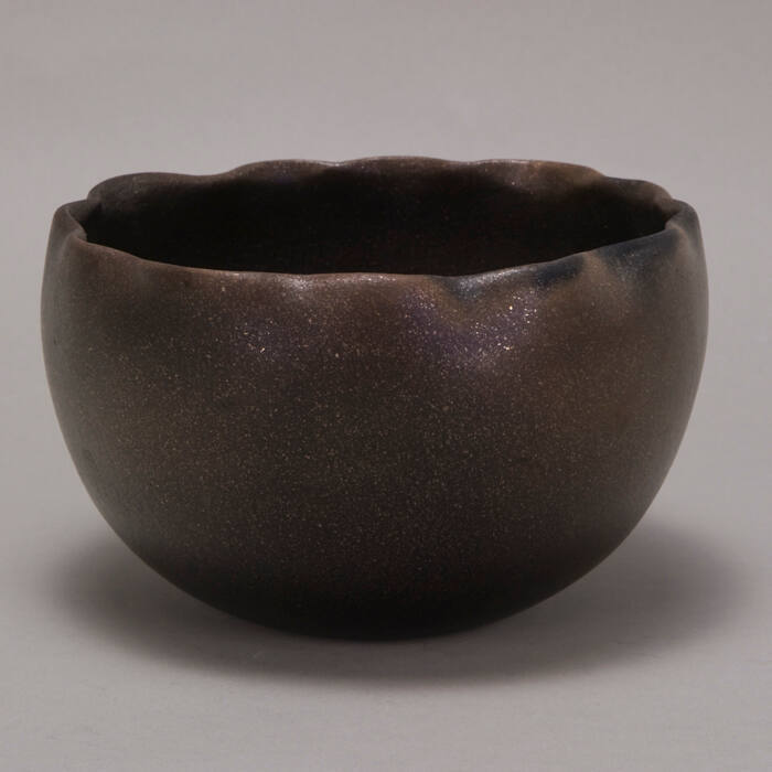 Fluted bowl