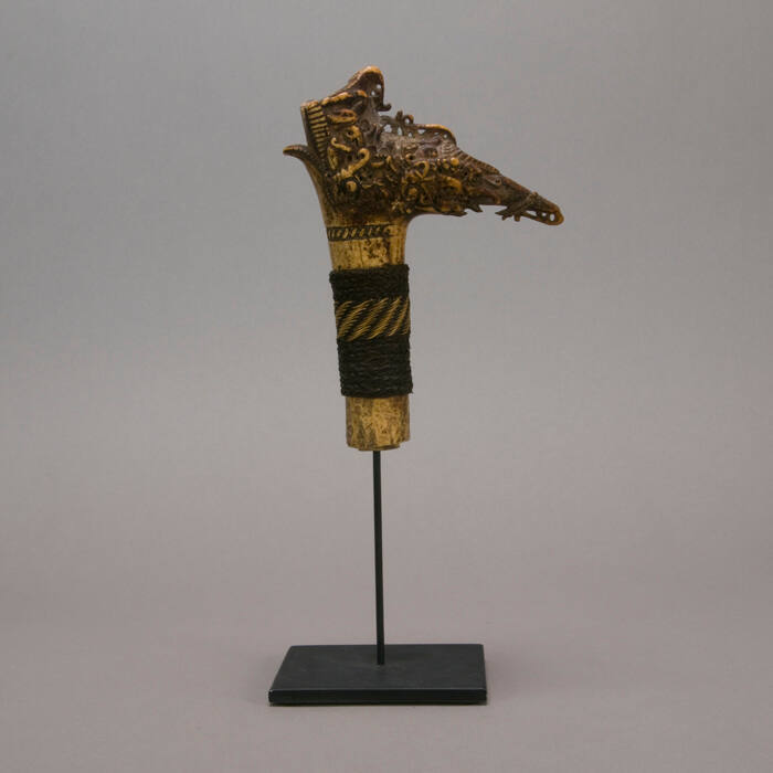 Mandau handle