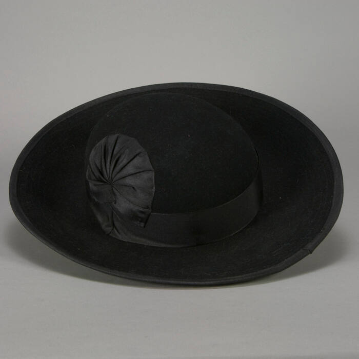 Hat (montera)