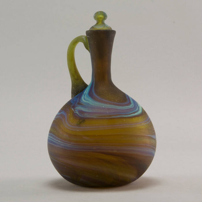 Jar with stopper