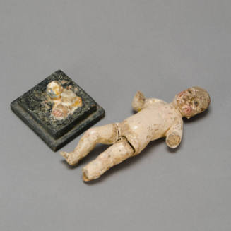 Santo Nino, broken at ankles