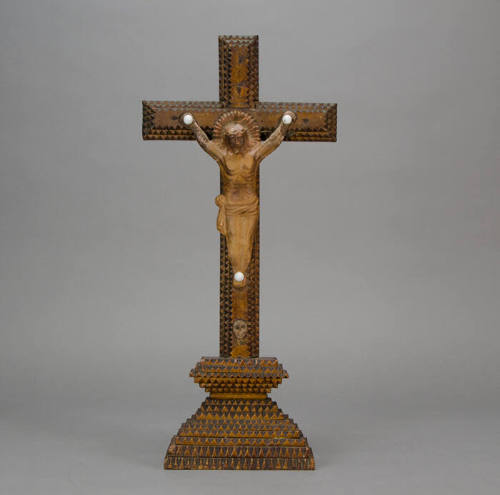Tramp art crucifix