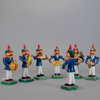 Seven-piece band whistles