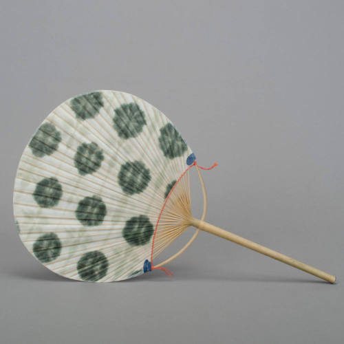 Fan ("Uchiwa")