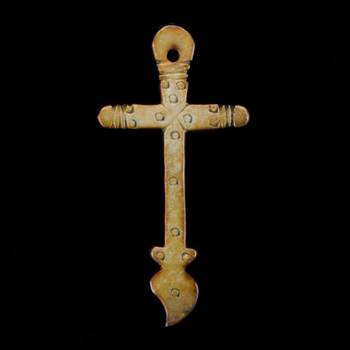 Cross pendant