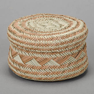 Twill weave basket