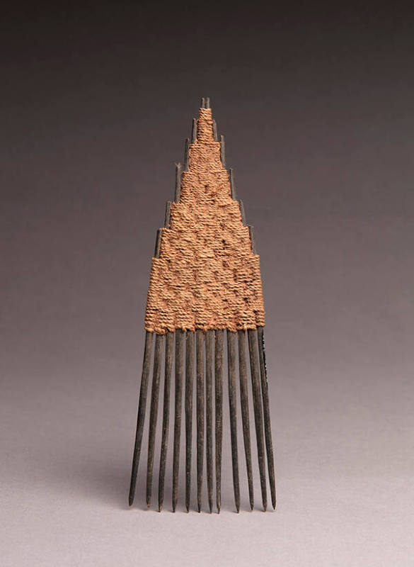Hair comb (bwalavwih)