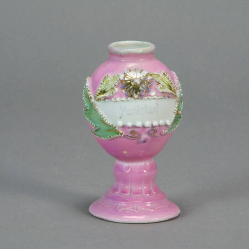 Mate Cup with Inscription "Amistad"