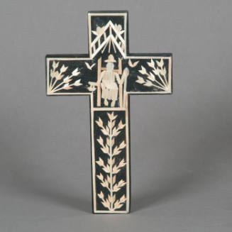 Straw applique Santo Nino cross