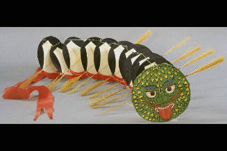 Centipede kite
