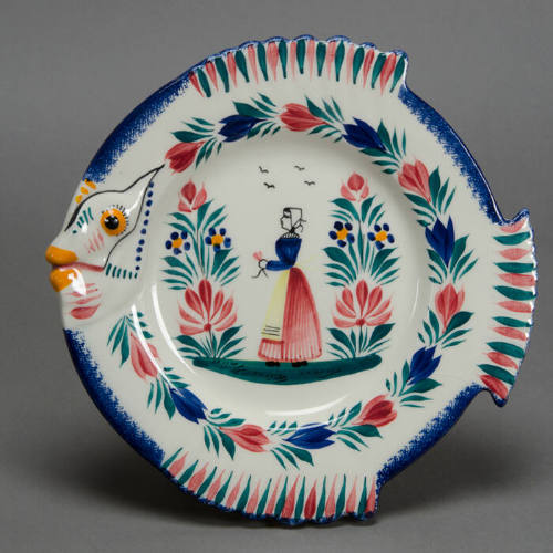 Plate