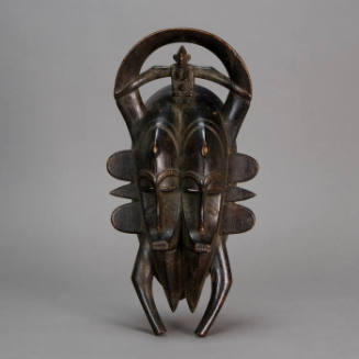 Kpelie Janus mask