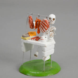 Skeleton figure