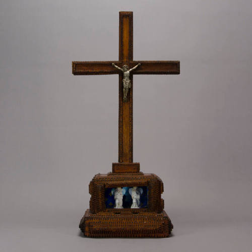 Tramp art crucifix with porcelain figures