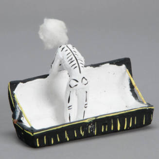 Skeleton figure