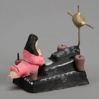Skeleton figure