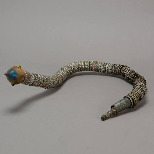 Bottle cap snake