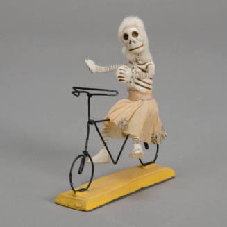 Skeleton figure